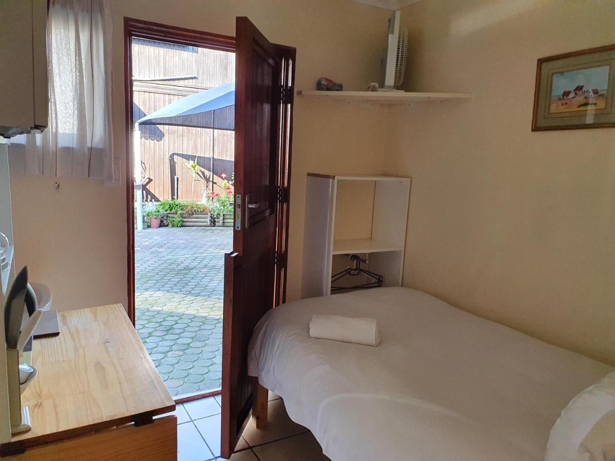 Lakeside Accommodation Knysna Exterior foto